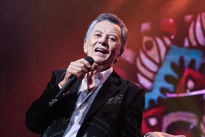 Palito Ortega llega a Rosario a celebrar “Muchacho que vas cantando”