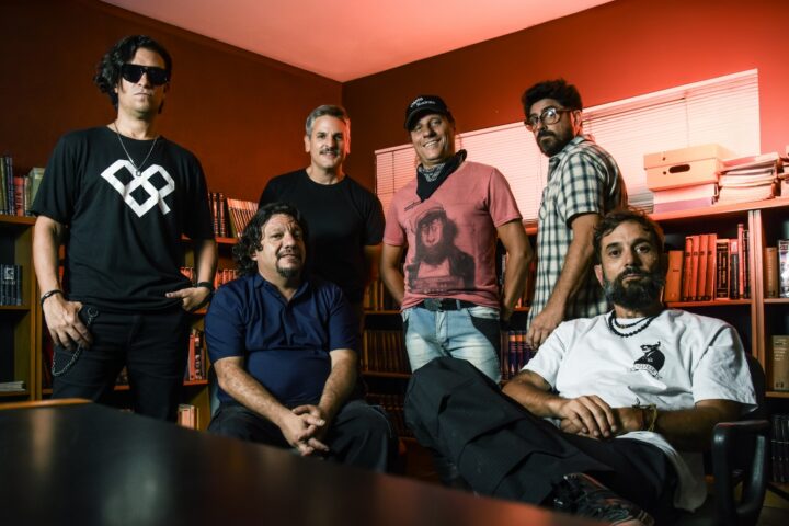 Cielo Razzo se presenta en Rosario en un recital con energía y puro rock