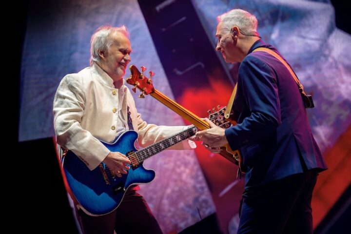 David Lebón y Pedro Aznar reviven el espíritu de Serú Girán en Rosario