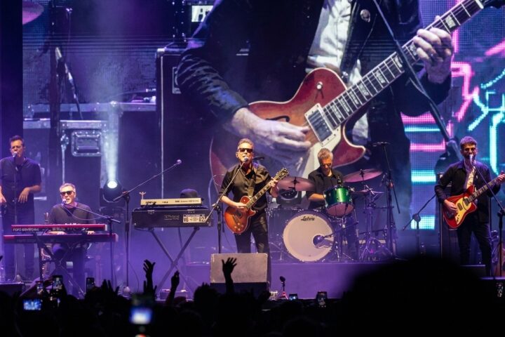 Andrés Calamaro presentó «Como Cantor»  en un Metropolitano colmado