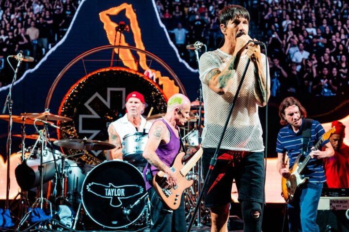 Red Hot Chili Peppers llegará por primera vez a Rosario en 2027